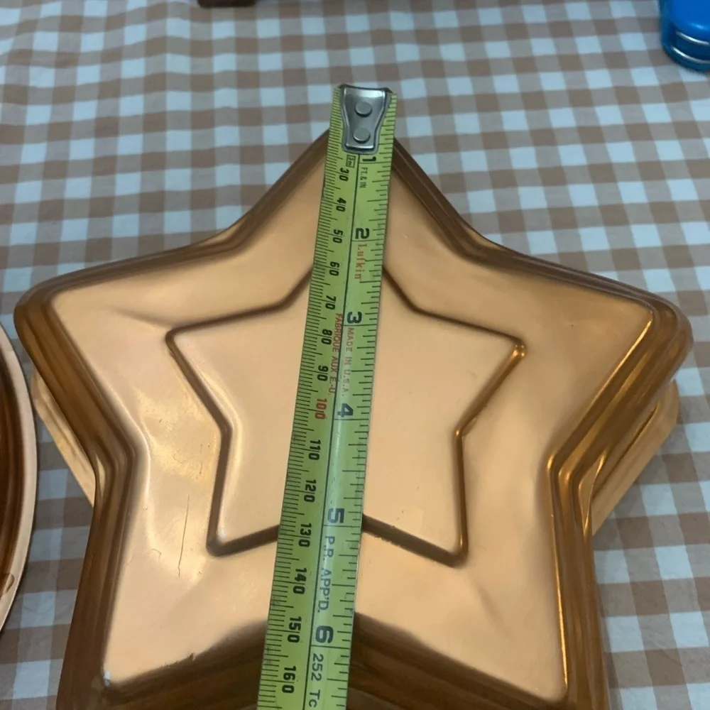 Copper Gold Star-Shaped Bakeware Set set of 2